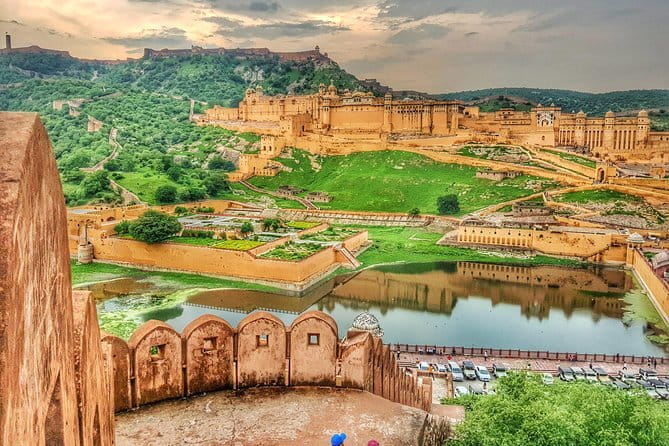 2 Days Jaipur Private City Tour - Albert Hall Museum and Birla Mandir: ending with a calmer, different vibe