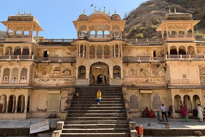 7 Days Private Luxury Heritage Rajasthan Tour from Jaipur - Pushkar Finish: Brahma Temple and the Ghats at Pushkar Lake