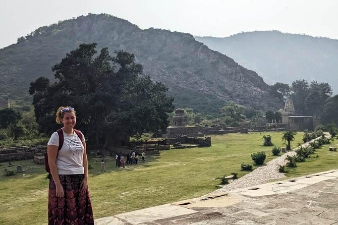 Abhaneri & Bhangarh Day Trip – Car, Guide, Lunch & Monkey Temple - Gataji Monkey Temple: Primate Watching With a Practical Mindset