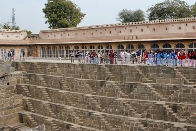 Abhaneri Chand Baori Stepwell Day Tour from Jaipur - Chand Baori Stepwell: The Stonework You Will Want to Walk Around