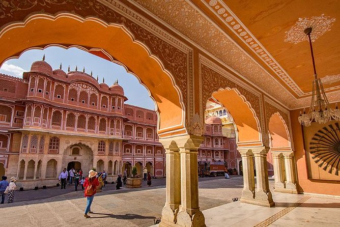 All Inclusive Private Jaipur City Tour with 5-star Lunch & Guide - Jantar Mantar UNESCO: science you can see, not just read about