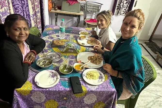 Best cooking class with family in Jaipur - Activity in jaipur - Traditional welcome to cooking lessons at Manju Cooking Classes
