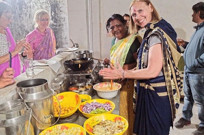 Best cooking class with family in Jaipur - Activity in jaipur - The meal, rooftop-style cooking, and why dinner feels special