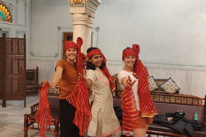 Bollywood Dance Class - Groove and shake on Hindi Movie hits ! - Meeting at Hotel Arya Niwas, behind Amber Tower: how to avoid stress