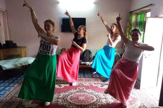 Bollywood Dance Class in Jaipur – Includes Hotel Transfers - Meet the Instructor Energy (Rohul and the Patient Teaching Style)