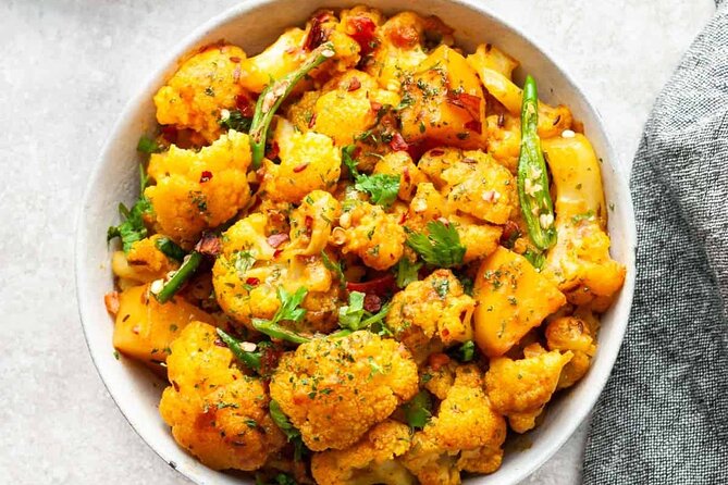 Cooking class & meal (Indian Food) with local family in Jaipur. - Why the Small Group Size Matters (and What You’ll Notice)