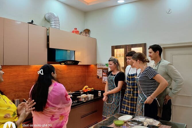 Cooking Class with Indian Family in Jaipur (Pickup & Drop Free) - Why a Jaipur Family Kitchen Beats a Cooking Studio
