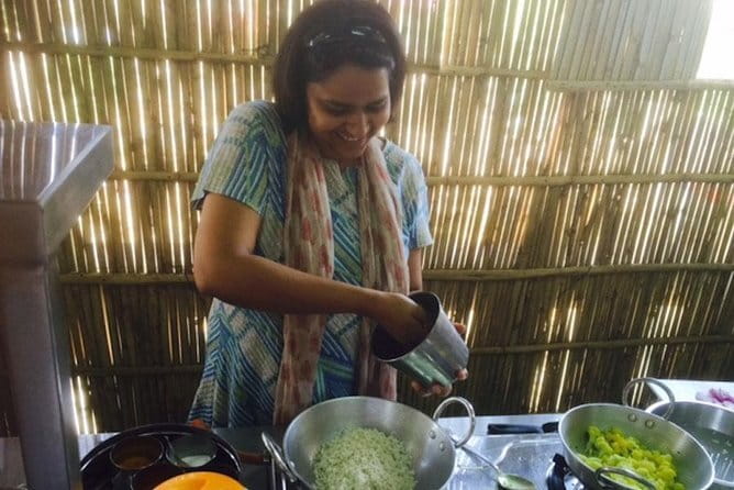 Cooking Class with Indian Family in Jaipur (Pickup & Drop Free) - Getting There in Jaipur: Meeting Point and Practical Arrival Tips