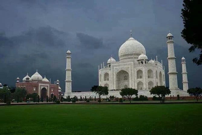 Day Trip to The Taj Mahal and Agra with Fatehpur Sikri from Jaipur - Taj Mahal visit: timing, what’s included, and what to focus on