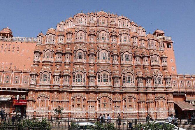 Explore Full Day Jaipur Guided Tour by Car with Guide - Jal Mahal: that lake palace photo you’ll actually want