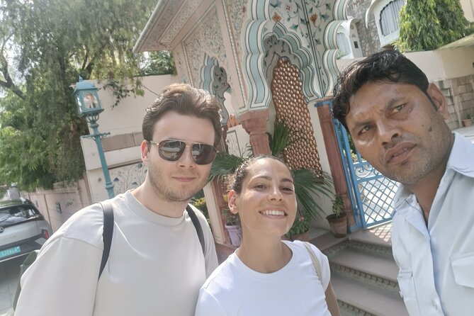 Explore Full Day Jaipur Guided Tour by Car with Guide - Pickup, timing, and how an 8-hour plan actually plays out