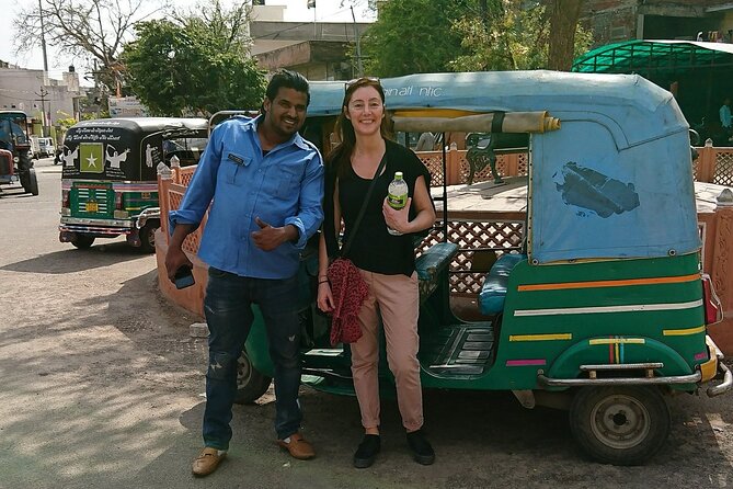Explore Jaipur in a Tuk Tuk - Phool Mandi Flower Market sets the tone early