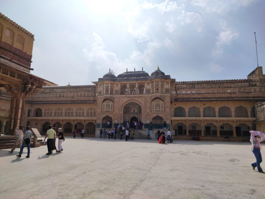 From Delhi: Private Jaipur & Amber Fort Guided Tour by Car - Lunch in Jaipur’s Pink City: Choose the Local Classics
