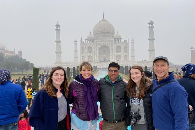 From Jaipur- 4 Day Private Jaipur & Agra Tour With Delhi Drop - Day 1 in Jaipur: Temples, a museum face-off, and a sunset from Nahargarh