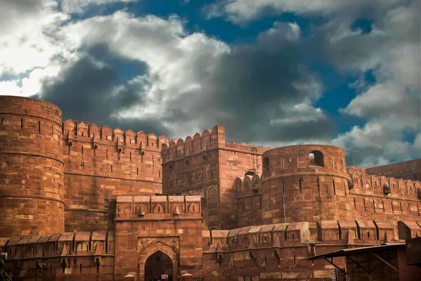 From Jaipur: Agra Private Day Trip with Taj Mahal &Agra Fort - Key things you’ll notice right away