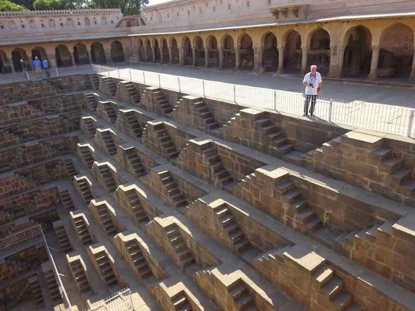 From Jaipur: Day Trip to Chand Baori and Bhangarh Fort - Planning your Jaipur to Abhaneri day, fast and practical