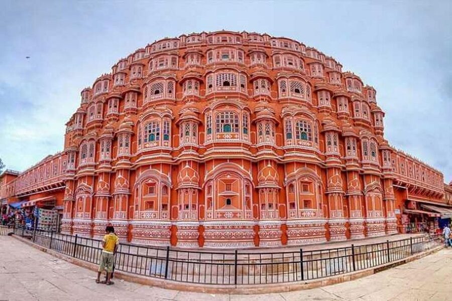 From Jaipur: Half-Day City Tour with Guide - Jal Mahal Photo Stop at Man Sagar Lake: Quick, Scenic, and Easy on Your Legs