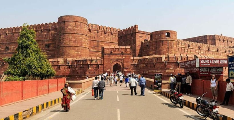From Jaipur: Private Tajmahal Sunrise & Agra CityTour By Car - Agra Fort highlights: Jahangir Mahal, Diwan-i-Aam, Diwan-i-Khas, and big Taj views