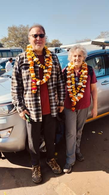 From Jaipur: Private Tajmahal Sunrise & Agra CityTour By Car - Private car comfort and pickup options across Jaipur (and beyond)