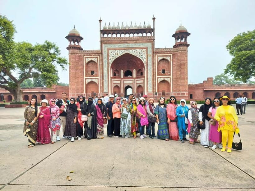 From Jaipur: Taj Mahal, Agra Fort, Baby Taj Day Trip by Car - Key highlights at a glance