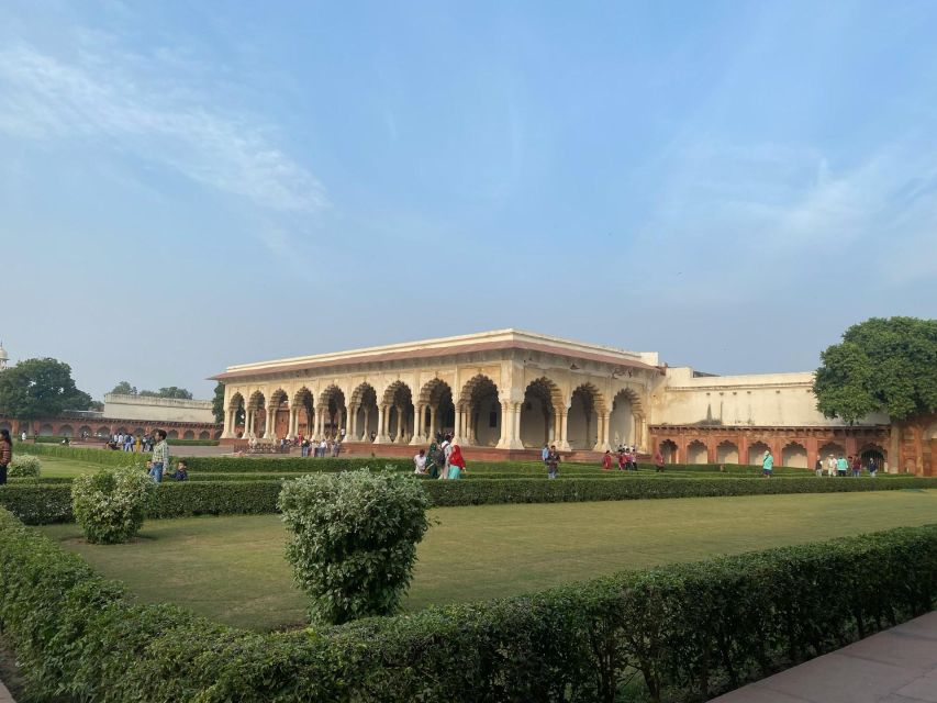 From Jaipur: Taj Mahal Sunrise Tour with Delhi Drop-Off - Agra Fort right after breakfast: where Mughal power becomes visible