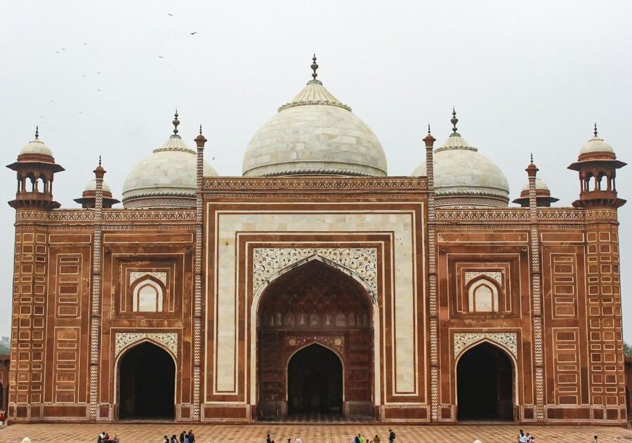 From Jaipur: Taj Mahal Sunrise Tour with Delhi Drop-Off - Private car, group size matching, and your Delhi drop-off