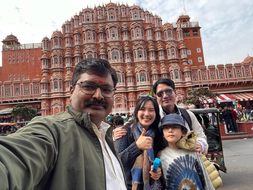 From New Delhi: Jaipur Guided City Tour with Hotel Pickup - Hawa Mahal: 900+ Windows and the Heat-Smart Design