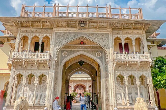 Full-Day Jaipur Highlights with Local Guide & Private Vehicle - Jantar Mantar’s stone instruments and the sky above