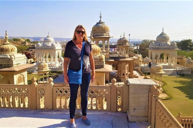 Full Day Jaipur Luxury Tuk-Tuk Tour - Precious shopping mall: make the hour count without getting rushed