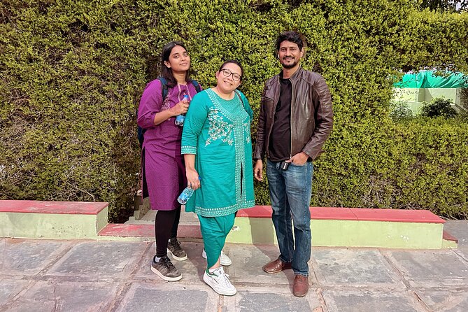 Full-Day Jaipur Sightseeing Private Tour - All Inclusive - Jantar Mantar in 60 minutes: where astronomy becomes street-level understanding