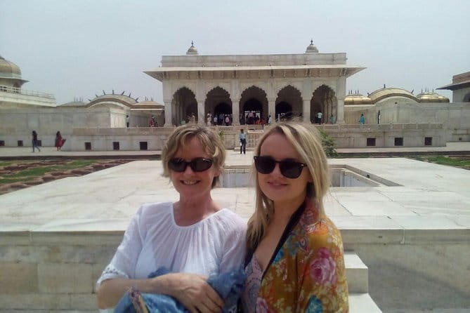 Full Day Jaipur Sightseeing Tour By Tuk Tuk - Molto Bello Gems Enterprises: cutting and polishing in plain view