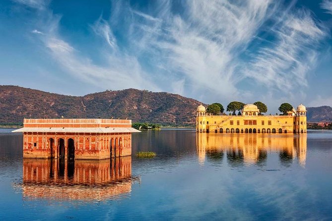 Full-Day Private Tour Heritage of Jaipur with Amber Fort - City Palace in Focus, the Power Center of Jaipur