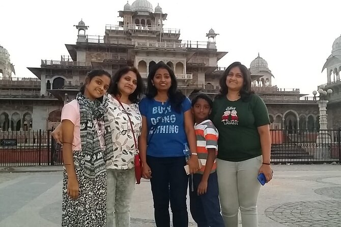 Full Day Private Tour of Jaipur : Sightseeing tour - Morning pickup and the Amber Fort plan
