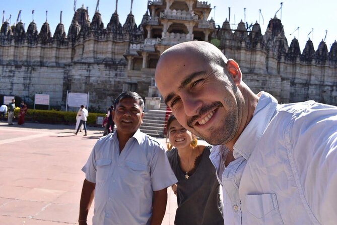 Golden Triangle Tours - Day 2 in Delhi: Qutub Minar, Humayun’s Tomb, Red Fort, and the free-time spiritual stops
