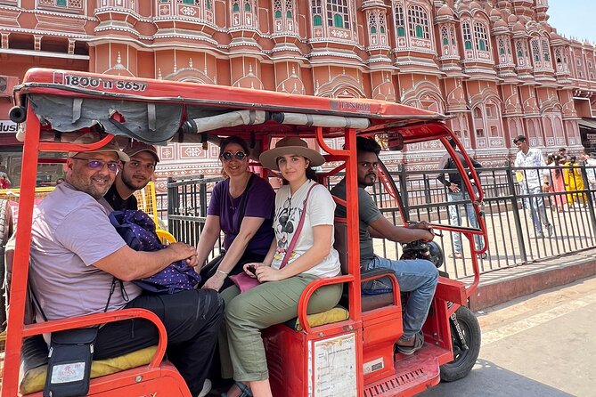 Guided Jaipur Heritage & Food Walk with Shopping - Pandit Kulfi and the Sweet Finish Before the Palace-on-a-Lake Stop