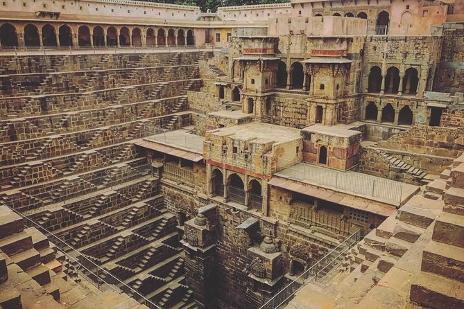 Guided Tour to Haunted Bhangarh & Abhaneri Step Well From Jaipur - Chand Baori Stepwell: 20 Minutes of Geometry and Quiet Wonder