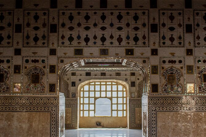 Half-Day the Hidden Secrets of Jaipur City Private Guided Tour - Hawa Mahal photo angles and the Farmers Market you can actually smell