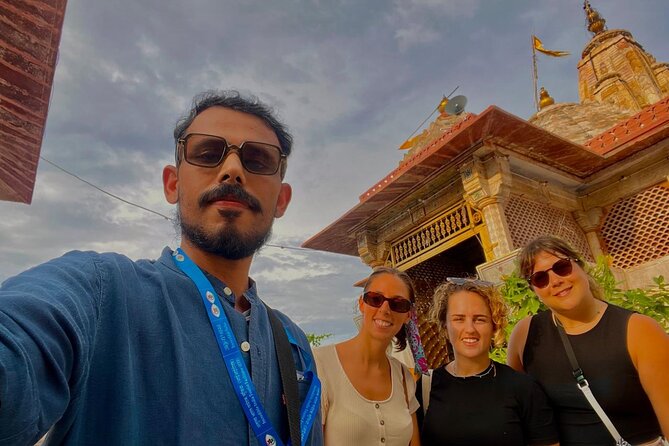 Heritage Culture and History Walking Tour in Jaipur - Isarlat Sargasooli: the 18th-century tower finale for real views