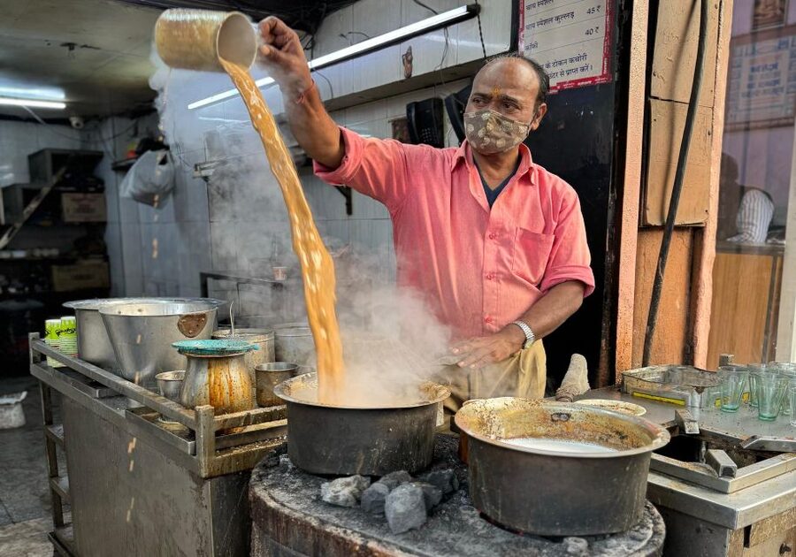 Heritage Walk & Street Food Tasting in Jaipur - Street-food reality check: how to eat confidently in Jaipur