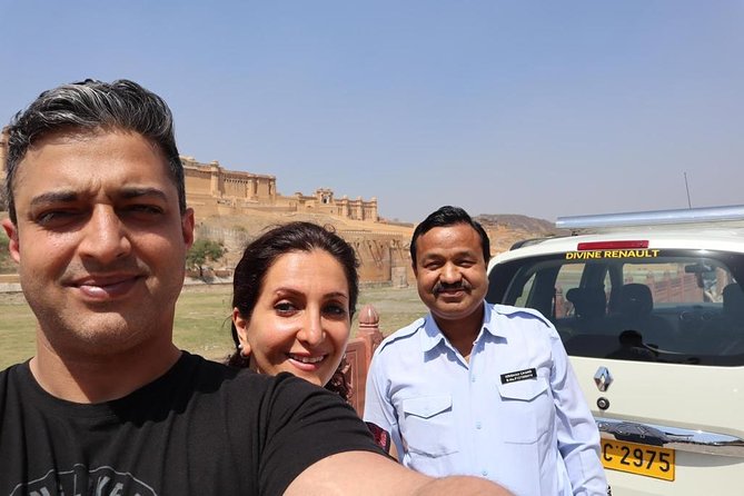 Highlights of Jaipur: Full-Day Private Tour by Car with Guide - Jantar Mantar: the science stop that people are surprised by