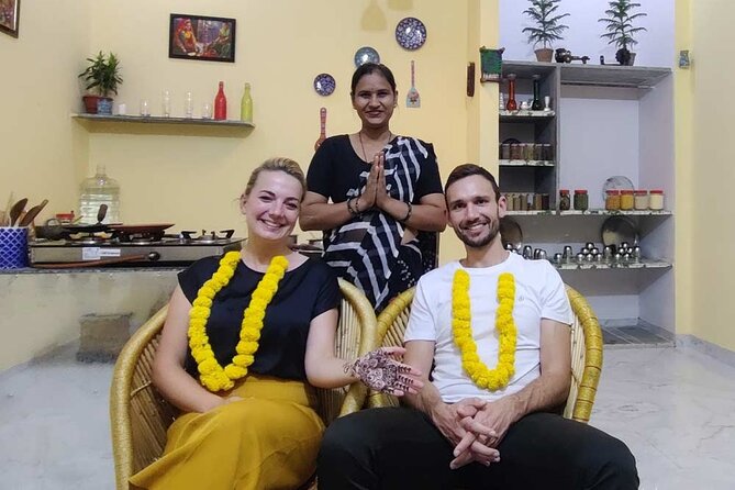 Indian Cooking Class with Local Family in Jaipur - Market first: choosing ingredients like a Jaipur cook