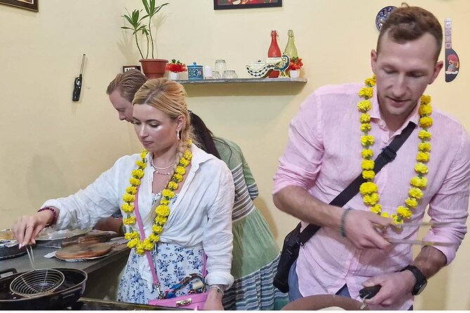 Indian Cooking Class with Local Family in Jaipur - Spices and technique: the grandmother-level coaching you actually need