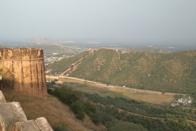 Jaipur 02 Days Private Tour with Vehicle+Professional Chauffeur - Shopping time and side stops, how to fit them in without derailing the day