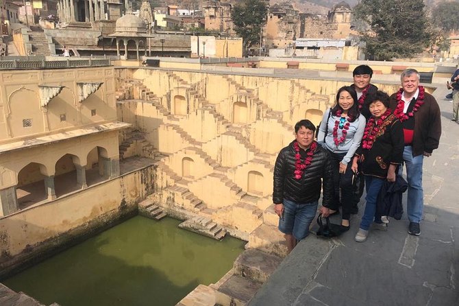 Jaipur- 1 Day Private Tour With Guide - Price and what $32.94 per person really buys