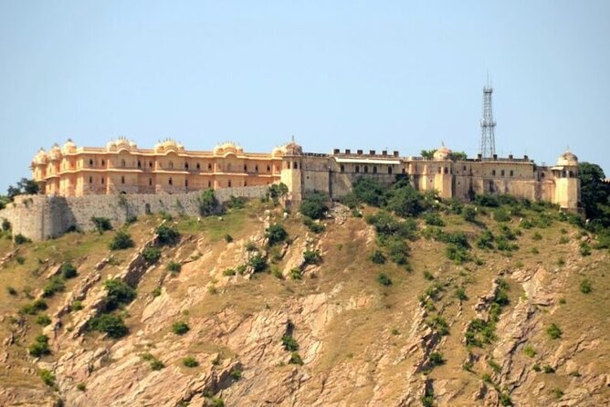 Jaipur 2 Day Private Car Tour - Jal Mahal, the lakefront photo break