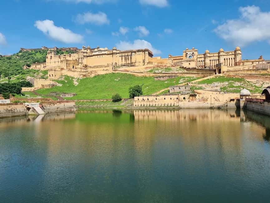 Jaipur: Amber Fort Guided Tour and Entry Ticket - Price and value at around $9, what you are really buying
