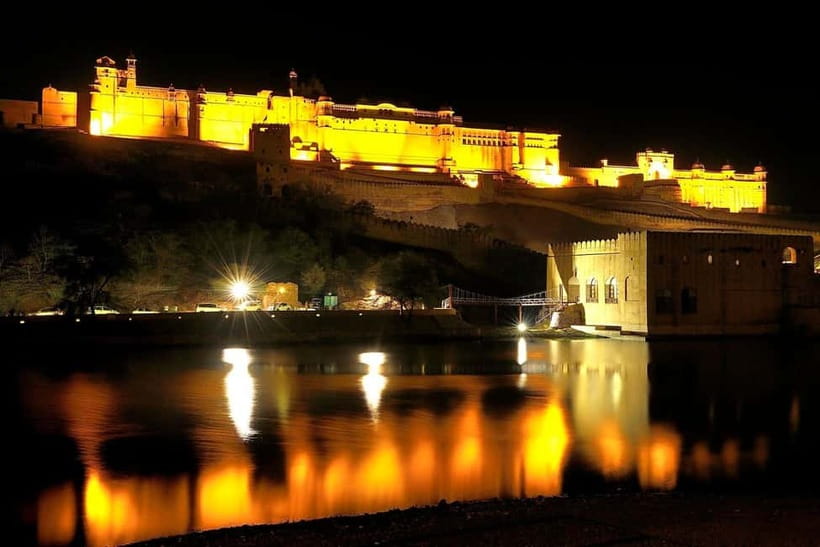 Jaipur: Amber Fort Light & Sound Show with Dinner - Amer Fort Before the Lights: Photo Stop and Fort Time