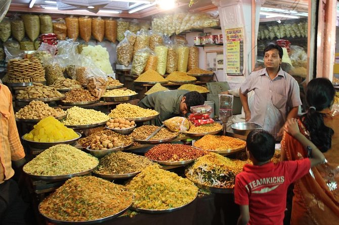 Jaipur Bazaar & Food Walking Tour - Where the tour starts at 12:30 pm, and why that matters