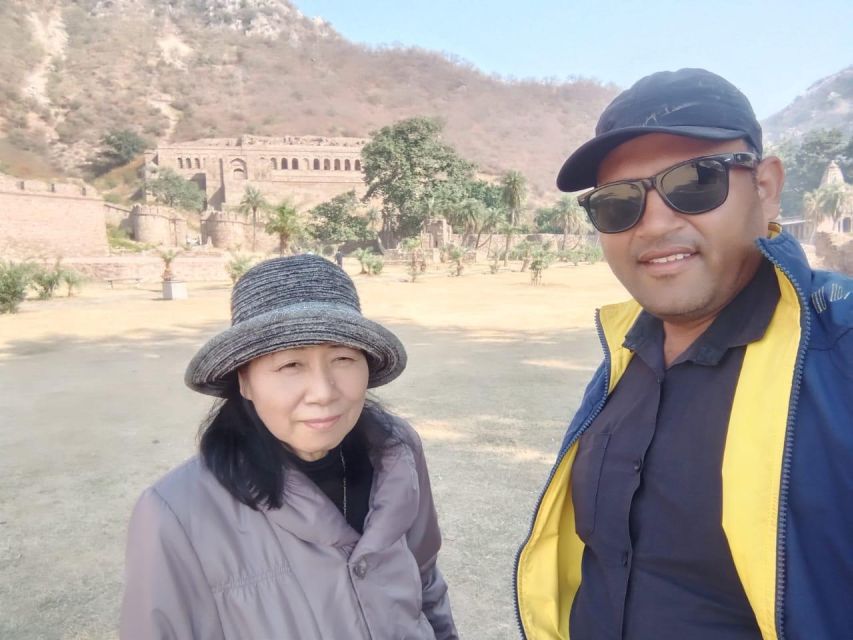 Jaipur: Chand Baori & Bhangarh Fort tour - All Inclusive - Getting from Jaipur to Abhaneri: plan for a long, rural road day