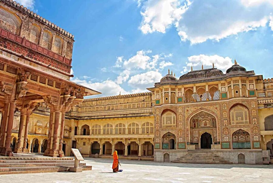 Jaipur: City Sightseeing Private Full-Day Guided Tour - Hawa Mahal: The Palace of Winds and Its Jali Lattice